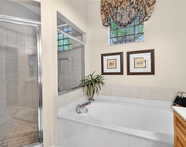 9550 Cedar Creek Drive - Photo Thumbnail 15