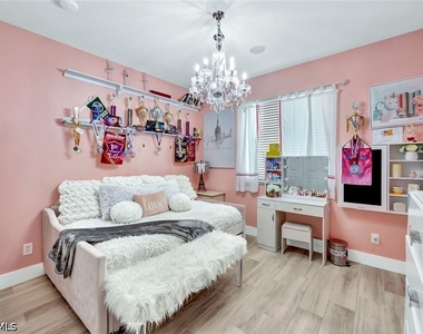 8910 Paseo De Valencia Street - Photo Thumbnail 23