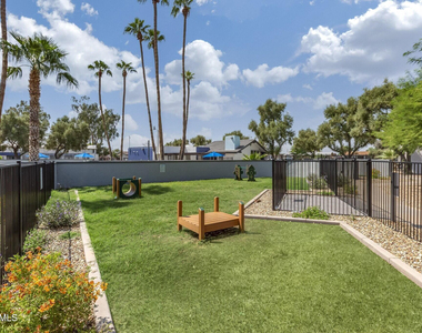 2627 N 45th - Photo Thumbnail 26