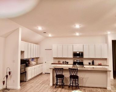 5813 Musquiz Ridge - Photo Thumbnail 3