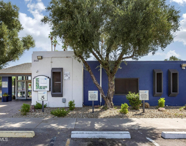 2627 N 45th - Photo Thumbnail 13