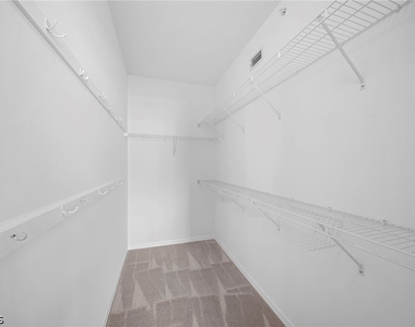 11400 Ocean Walk Lane - Photo Thumbnail 27