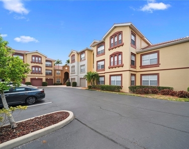 11400 Ocean Walk Lane - Photo Thumbnail 1