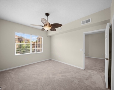 11400 Ocean Walk Lane - Photo Thumbnail 21