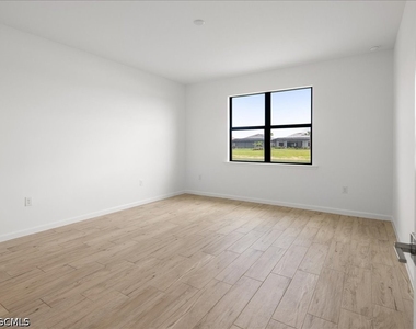 18262 Parksville Drive - Photo Thumbnail 18