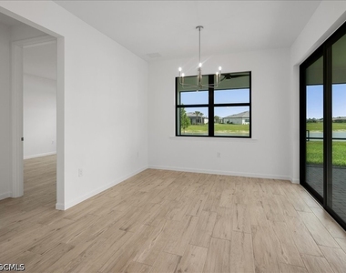 18262 Parksville Drive - Photo Thumbnail 14