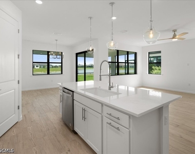 18262 Parksville Drive - Photo Thumbnail 12
