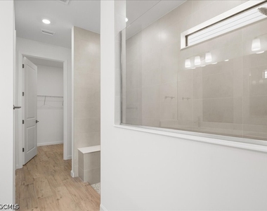18262 Parksville Drive - Photo Thumbnail 21