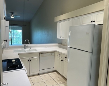 20061 Barletta Lane - Photo Thumbnail 4