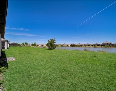 13846 Pine Lodge Lane - Photo Thumbnail 2