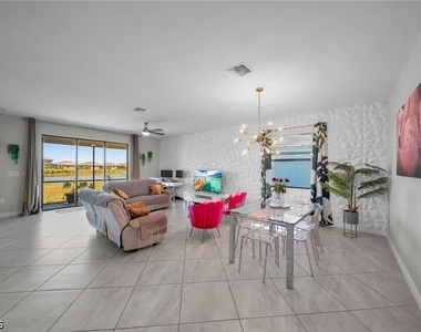 13846 Pine Lodge Lane - Photo Thumbnail 12