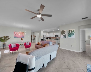 13846 Pine Lodge Lane - Photo Thumbnail 18