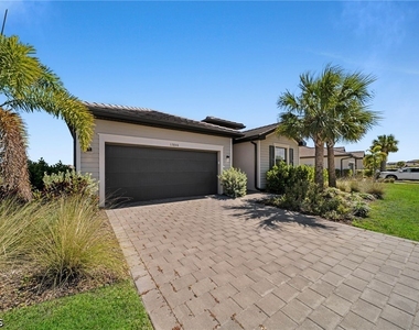 13846 Pine Lodge Lane - Photo Thumbnail 1