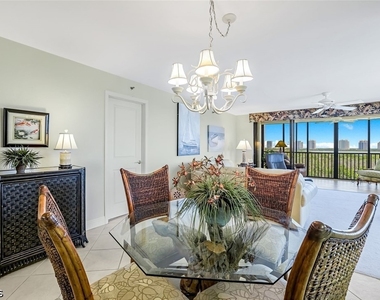 26235 Hickory Boulevard - Photo Thumbnail 12