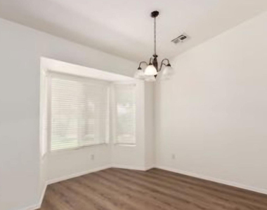6373 W Irma Lane - Photo Thumbnail 7