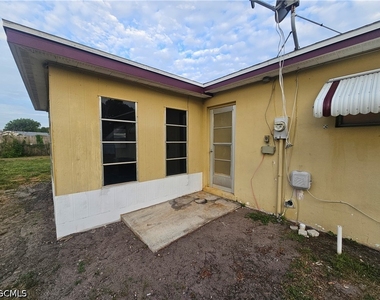 423 Morgan Circle S - Photo Thumbnail 22