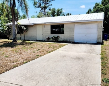704 W Cleveland Lane - Photo Thumbnail 1
