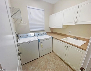 10257 S Silver Palm Drive - Photo Thumbnail 18