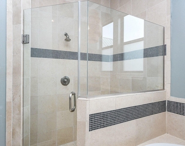 2222 Hilshire Lake Drive - Photo Thumbnail 25