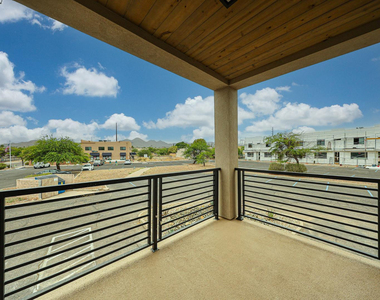 15006 N Ivory Drive - Photo Thumbnail 14