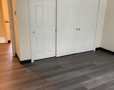 796 Court - Photo Thumbnail 8