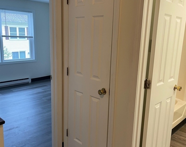 796 Court - Photo Thumbnail 13