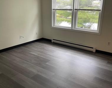 796 Court - Photo Thumbnail 7