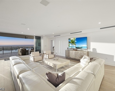 13935 Old Coast Road - Photo Thumbnail 2