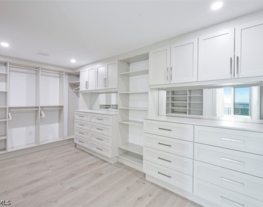 13935 Old Coast Road - Photo Thumbnail 13