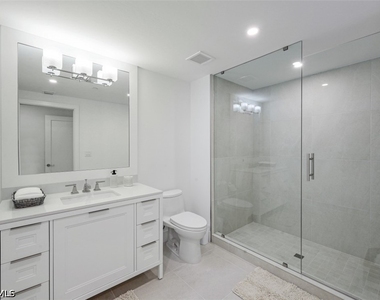 13935 Old Coast Road - Photo Thumbnail 17