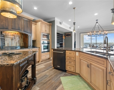 4235 Se 20th Place - Photo Thumbnail 8
