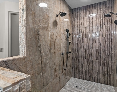 4235 Se 20th Place - Photo Thumbnail 18