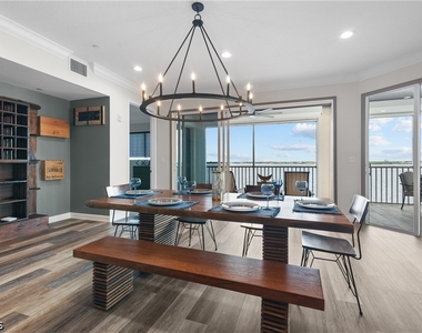 4235 Se 20th Place - Photo Thumbnail 9