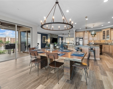 4235 Se 20th Place - Photo Thumbnail 10