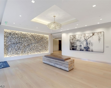 13915 Old Coast Road - Photo Thumbnail 26