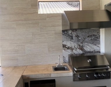 9408 Rapallo Street - Photo Thumbnail 18