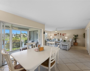 84 Georgetown Boulevard - Photo Thumbnail 12