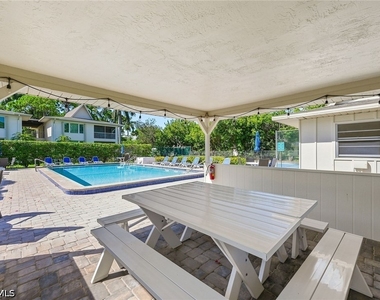 84 Georgetown Boulevard - Photo Thumbnail 25