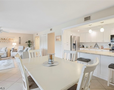 84 Georgetown Boulevard - Photo Thumbnail 4