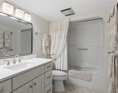 84 Georgetown Boulevard - Photo Thumbnail 20