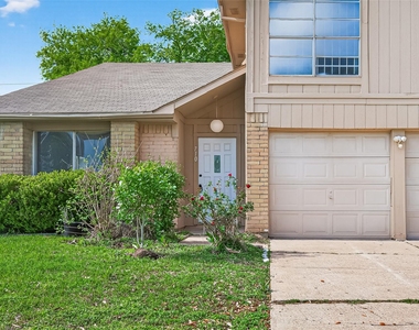 710 Beechbend Drive - Photo Thumbnail 3