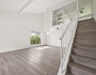 710 Beechbend Drive - Photo Thumbnail 6