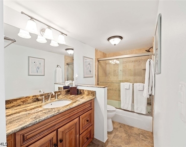 3443 Gulf Shore Boulevard N - Photo Thumbnail 22