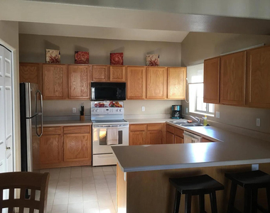 2801 N Litchfield Road - Photo Thumbnail 15