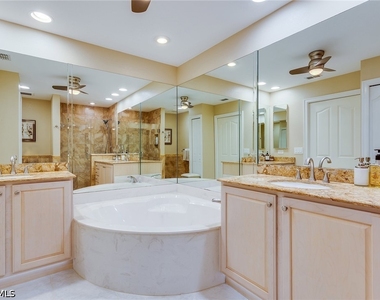 8177 Saratoga Drive - Photo Thumbnail 16