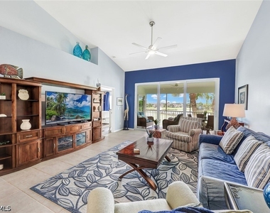5941 Sand Wedge Lane - Photo Thumbnail 2