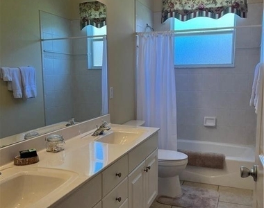 3518 Ocean Bluff Court - Photo Thumbnail 25