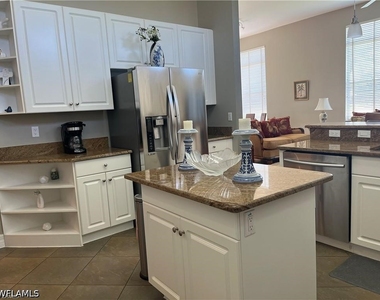 3518 Ocean Bluff Court - Photo Thumbnail 10