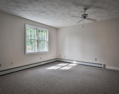 28 Newton - Photo Thumbnail 19