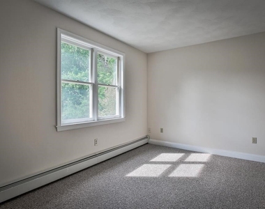 28 Newton - Photo Thumbnail 18